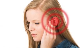 Viêm tai giữa ở người lớn
