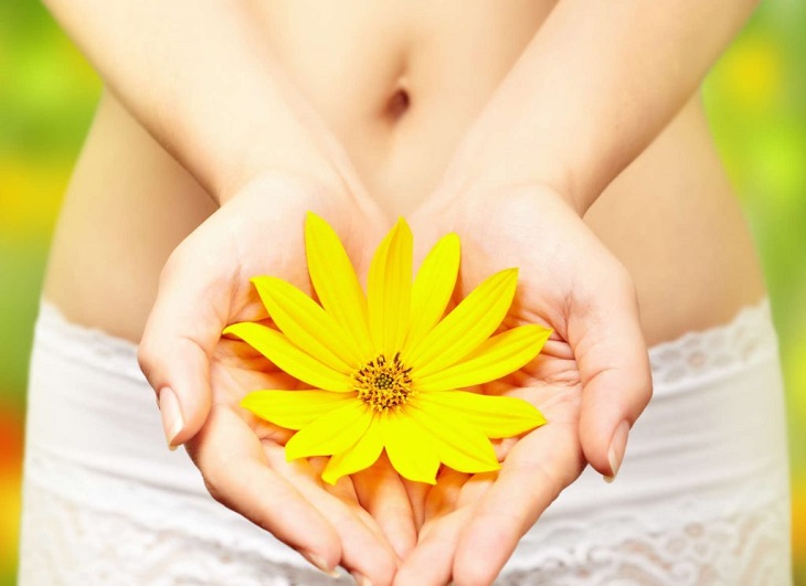 Vệ sinh vùng kín sạch sẽ giúp hỗ trợ điều trị viêm cổ tử cung hiệu quả