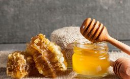 Mật ong có tác dụng chữa viêm họng rất hiệu quả