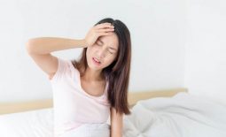 Mất ngủ buồn nôn là bệnh gì? có nguy hiểm?