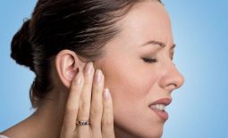 Viêm tai giữa ở người lớn có nguy hiểm không và cách trị bệnh hiệu quả