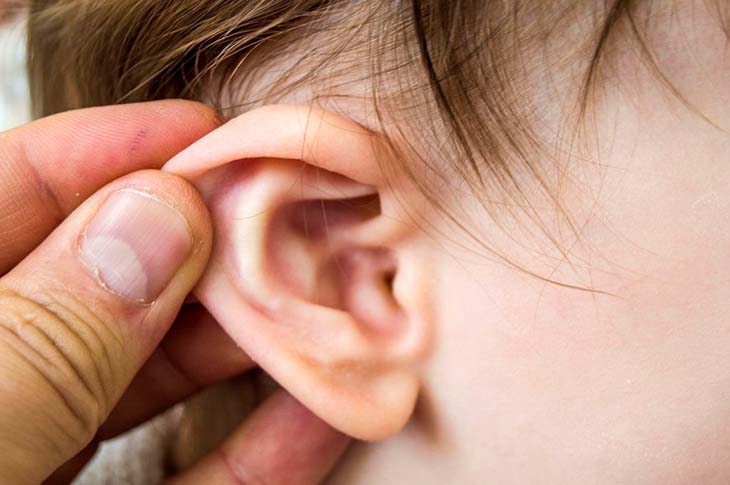 Viêm tai giữa ứ mủ có nguy hiểm không? Biện pháp phòng và chữa bệnh