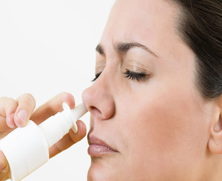 Thuốc xịt mũi làm giảm tiết dịch và giảm sưng tấy niêm mạc