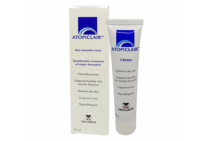 Kem Atopiclair cream có công dụng dưỡng ẩm, giảm khô ráp cho da, làm cho vùng da bị tổn thương dịu đi cảm giác ngứa ngáy