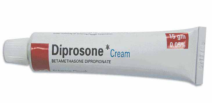 Thuốc bôi trị vảy nến da đầu Diprosone
