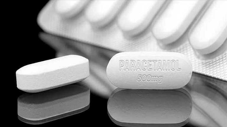 Paracetamol được dùng phổ biến cho người bệnh gai cột sống