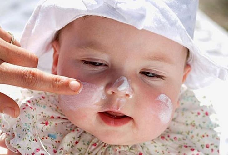Kem giúp giảm nhanh các hiện tượng mẩn ngứa ở bé