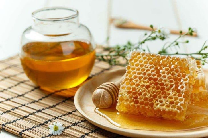 Mật ong giúp tăng cường sức đề kháng và cải thiện trí nhớ sau sinh