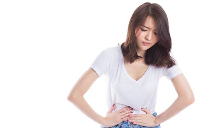 Đau bụng sau khi nội soi dạ dày có thể là dấu hiệu cảnh báo biến chứng sau nội soi.