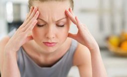 Đau đầu mệt mỏi là dấu hiệu của bệnh gì? Cách điều trị