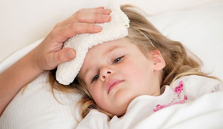 Nghỉ ngơi là một trong những cách giúp giải quyết cơn đau đầu ở trẻ em hiệu quả