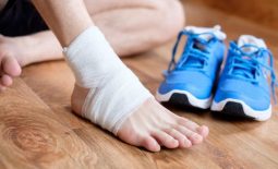 Trật chân: Nguyên nhân, cách điều trị và phòng tránh hiệu quả