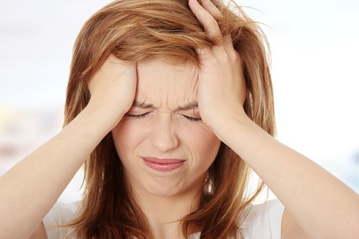 Huyệt Tứ Thần Thông có tác dụng điều trị đau đầu, rối loạn tiền đình