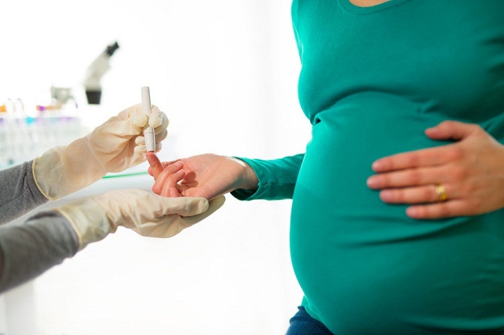 Bệnh tiểu đường thai kỳ gây ảnh hưởng tới sức khỏe của thai phụ va của trẻ sơ sinh