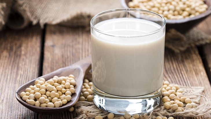 Sữa đậu nành giúp tăng cường estrogen cho phụ nữ