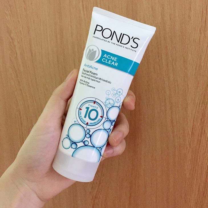 Pond’s Acne Clear 