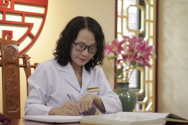 Nhất Nam Hoàn Nguyên Bì - Thành quả của công trình nghiên cứu nhiều năm của Bác sĩ Lê Phương và đội ngũ chuyên gia tại Trung tâm Da liễu Đông y Việt Nam