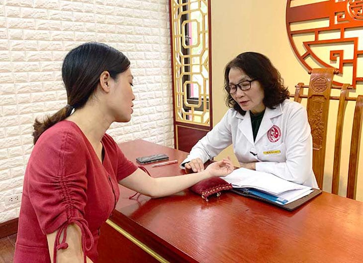 Bác sĩ Lê Phương đã có nhiều năm kinh nghiệm khám chữa bệnh phụ khoa bằng YHCT