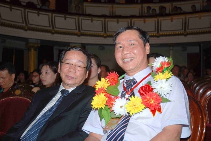 Bác sĩ Đông y Nguyễn Hữu Toàn là người giàu kinh nghiệm trong nhiều lĩnh vực