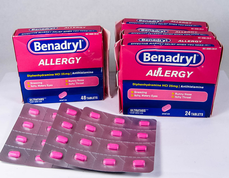 Thuốc benadryl có công dụng làm giảm tình trạng mẩn ngứa, khó chịu
