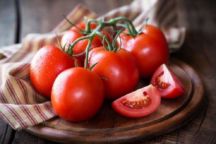 Người mắc bệnh đau dạ dày có được ăn cà chua không? Tại sao?