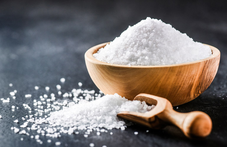 Sử dụng muối để hỗ trợ cải thiện bệnh tổ đỉa