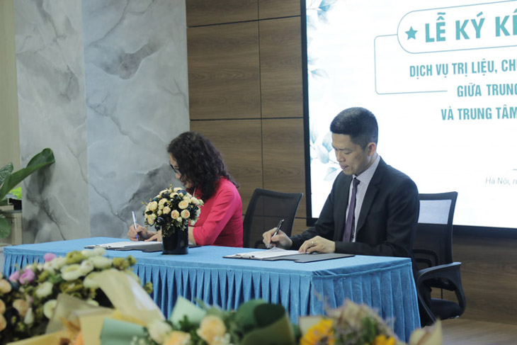 Trung tâm ký kết hợp tác với Vietfarm